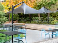 Peppers-Gallery-Hotel-Canberra_Exterior-Grounds