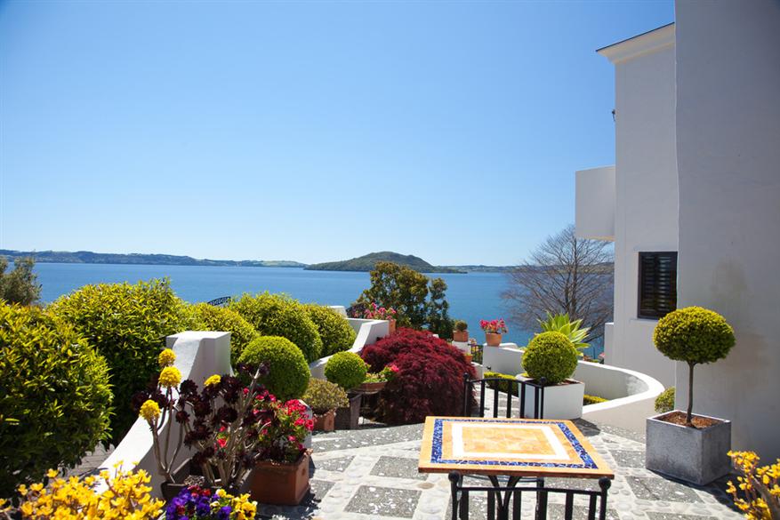 Peppers On The Point Lake Rotorua  Retreat MantraHotels com